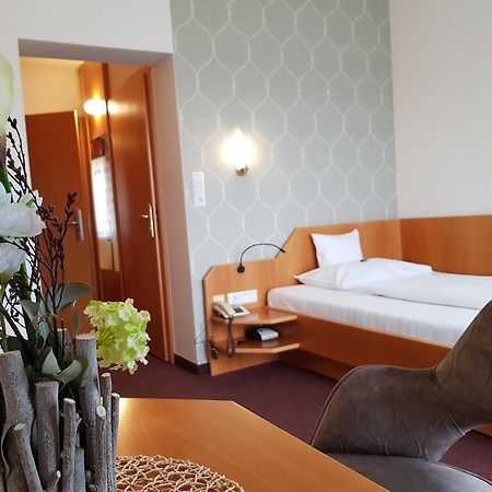 Hotel-Restaurant Teuschler-Mogg Bad Waltersdorf Inklusiv Genusscard Dış mekan fotoğraf